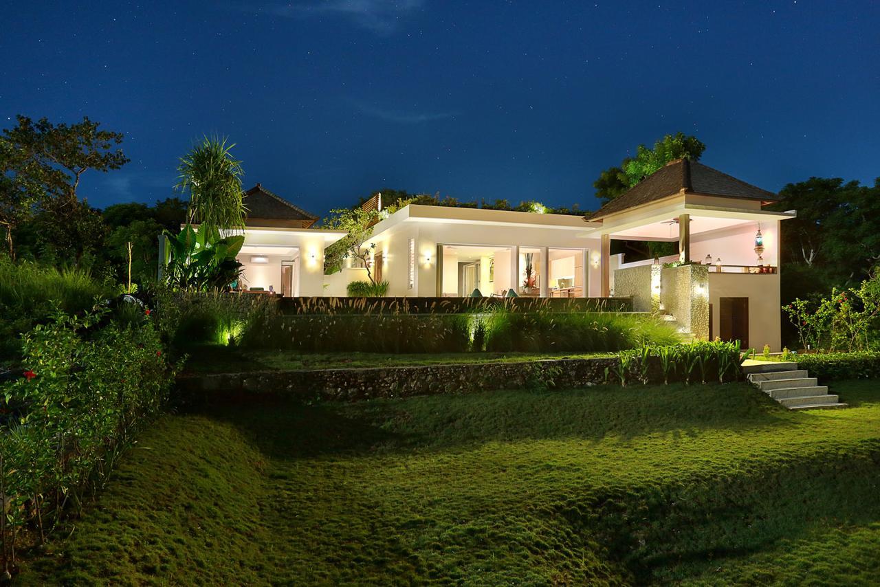Villa 353 Degrees North Lembongan Esterno foto